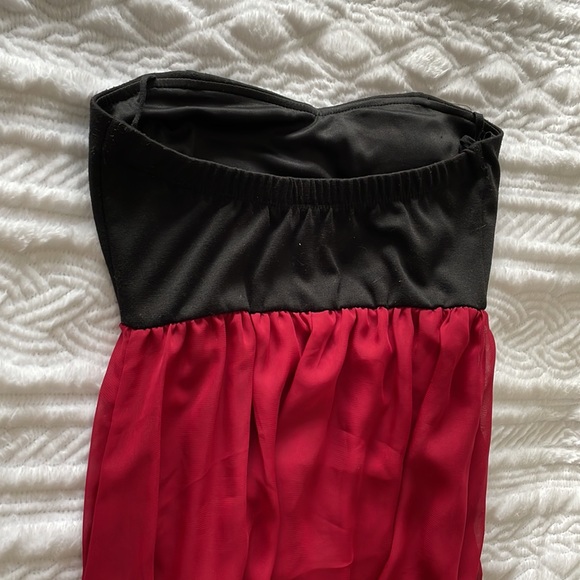 2/$15 Asymmetrical black and red strapless dress - Picture 4 of 4